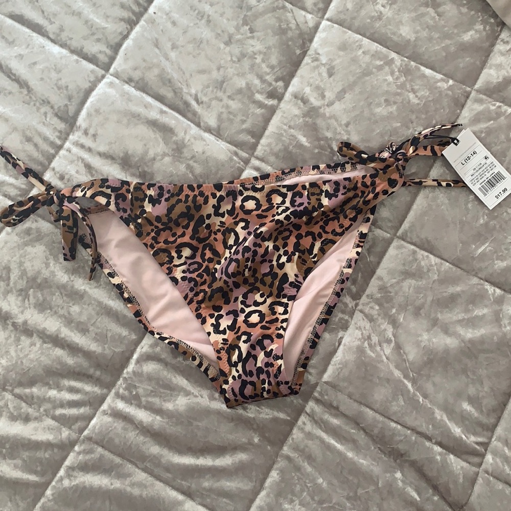 NWT Cheetah Bikini Bottoms